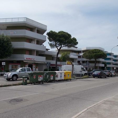 Condominio Moschettieri Trilocale Bibione Kültér fotó
