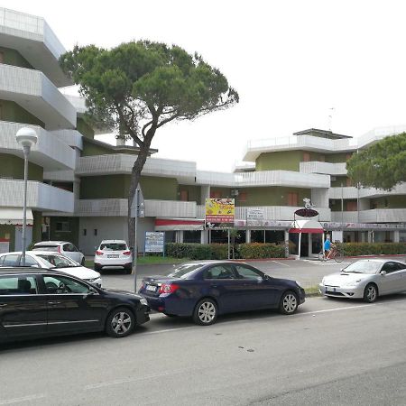Condominio Moschettieri Trilocale Bibione Kültér fotó